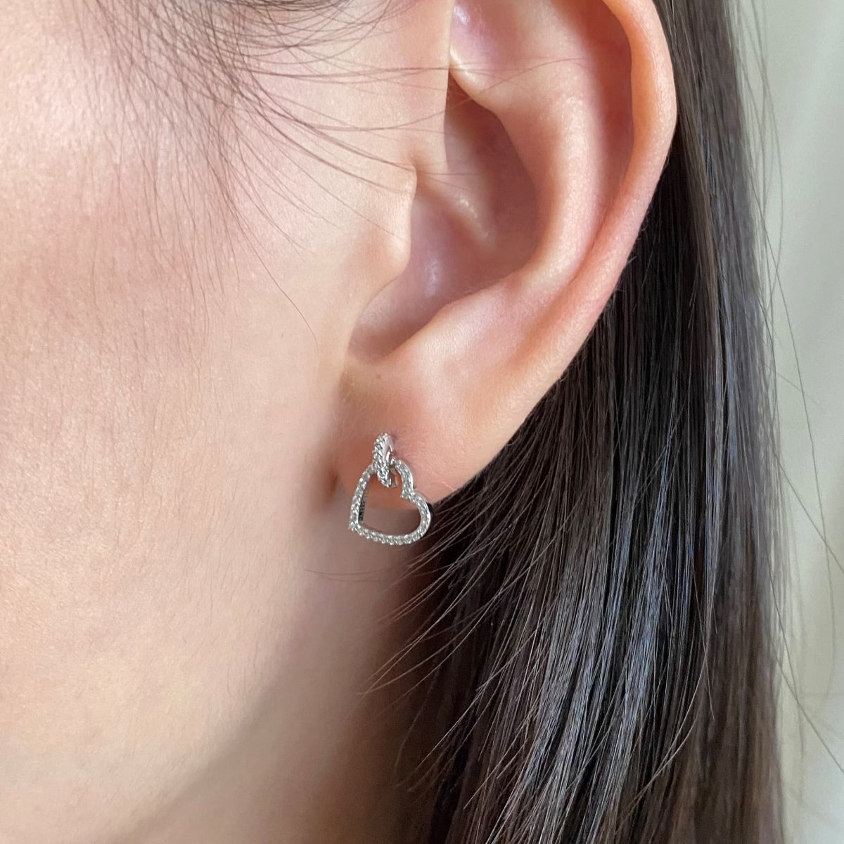 [BASLOVE]Dainty Heart Shape Earrings