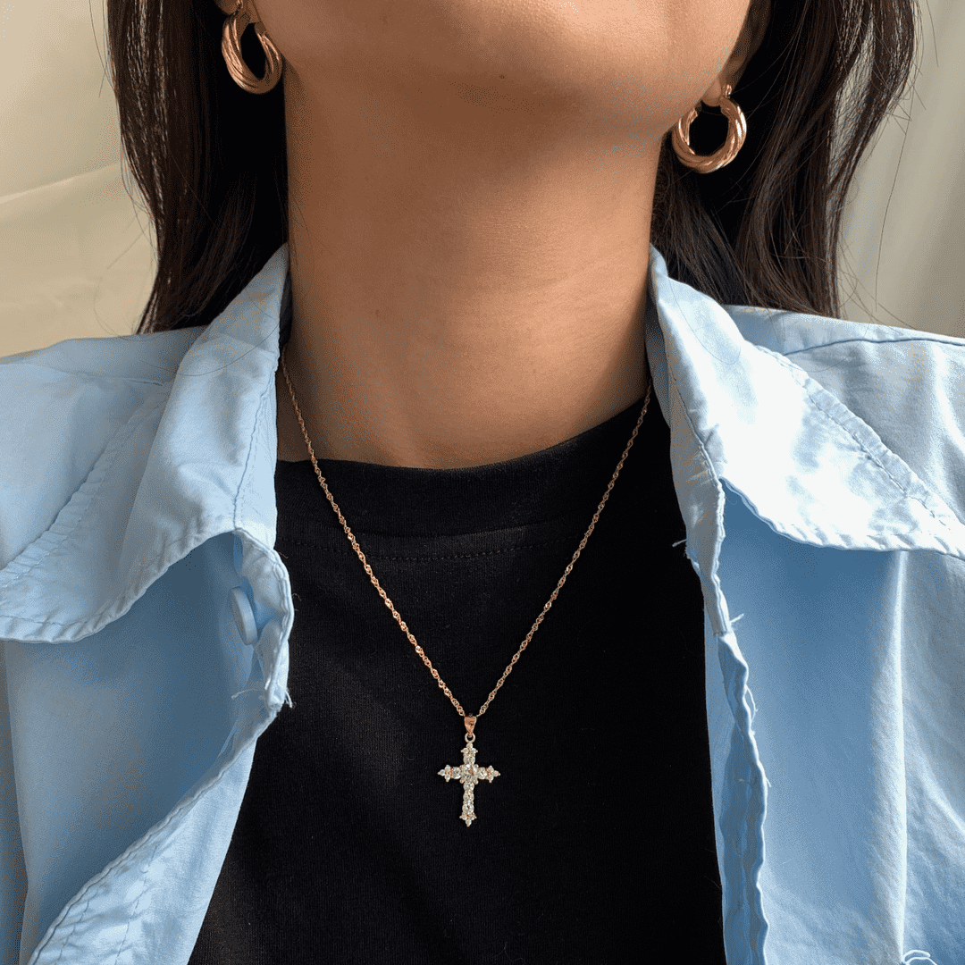 [BASLOVE]Delicate Cross Shape Necklace