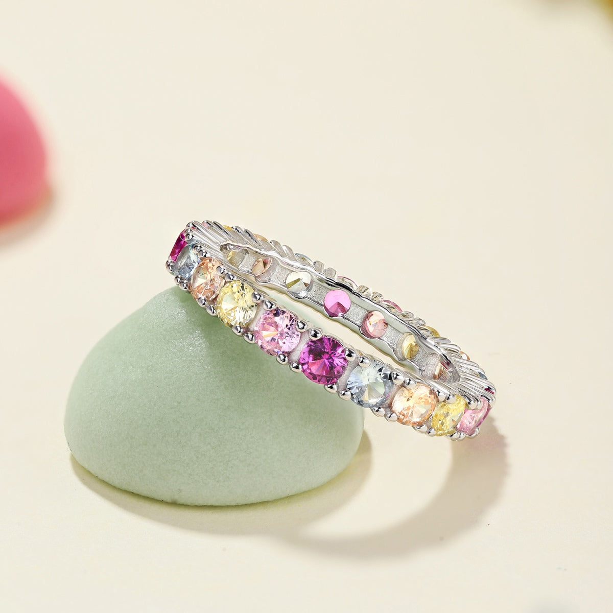 [BASLOVE]Dazzling Lustrous Round Cut Tennis Ring