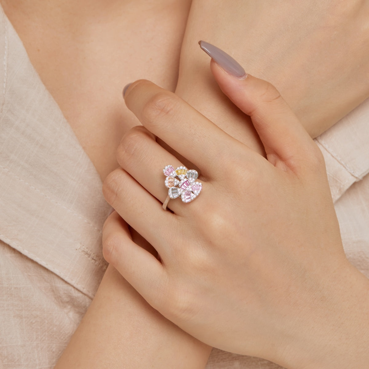 [BASLOVE]Sparkling Colorful Water Drop Shape Daily Ring