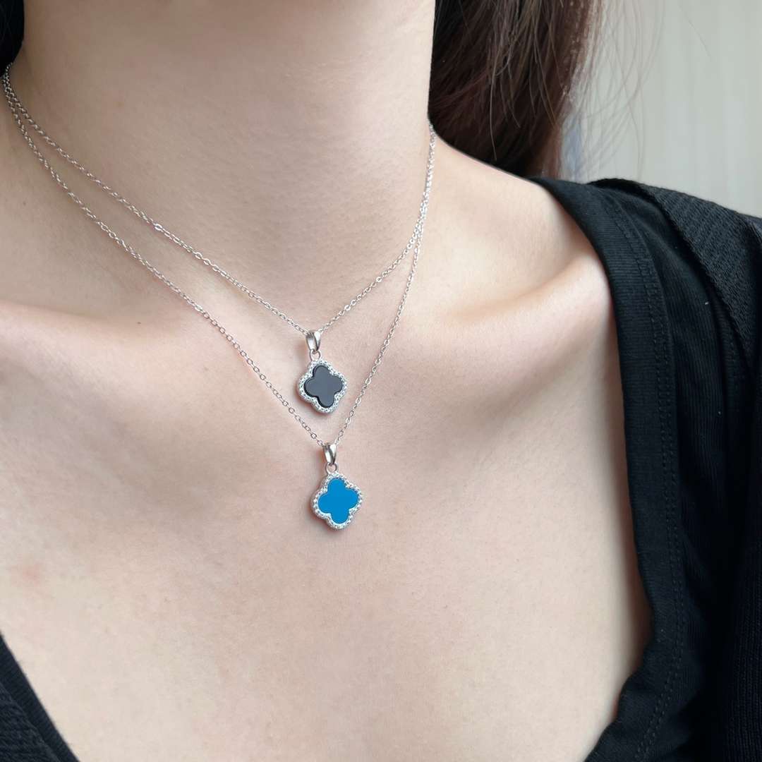 [BASLOVE]Dainty Flower Shape Necklace