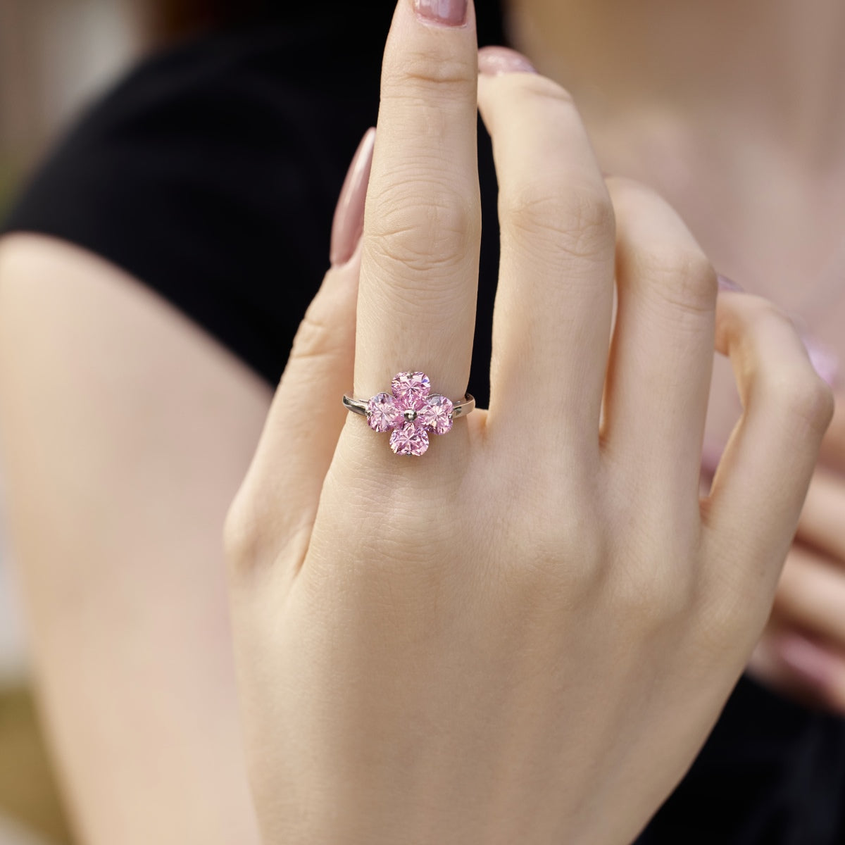 [BASLOVE]Heart-shaped Four-Leaf Clover Ball Ring