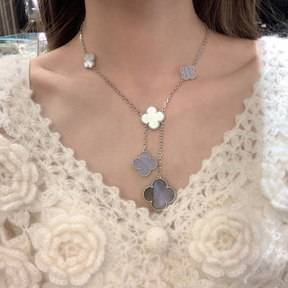 [Basjewels]CLOVER MOP CHALCEDONY NECKLACE SILVER 6 MOTIF