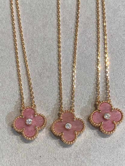 [Basjewels]CLOVER 15MM DIAMOND RHODONITE NECKLACE