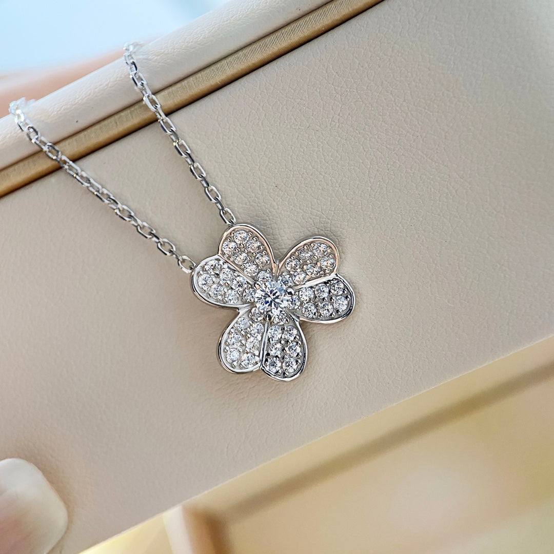 [Basjewels]CLOVER DIAMOND NECKLACE SILVER