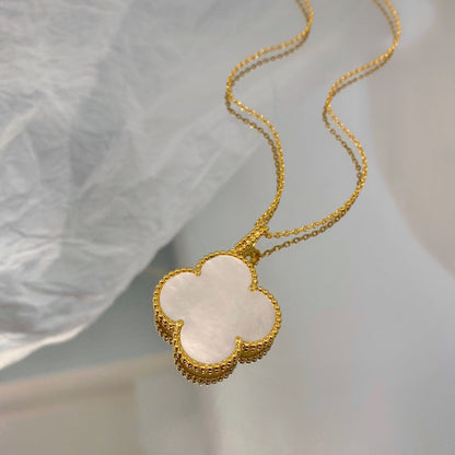 [Basjewels]CLOVER 25MM MOP LARGE PENDANT NECKLACE