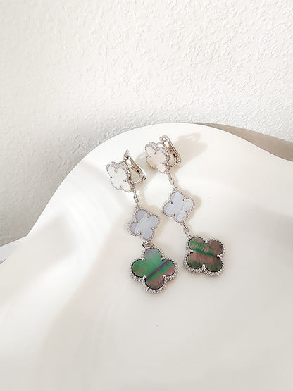 [Basjewels]CLOVER 3 MOTIFS CHALCEDONY DARK MOP SILVER EARRINGS