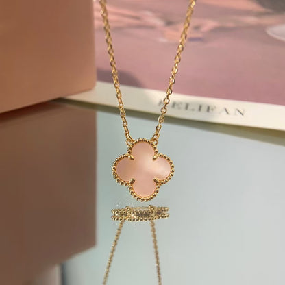 [Basjewels]CLOVER 15MM PINK MOTHER-OF-PEARL SINGLE FLOWER NECKLACE