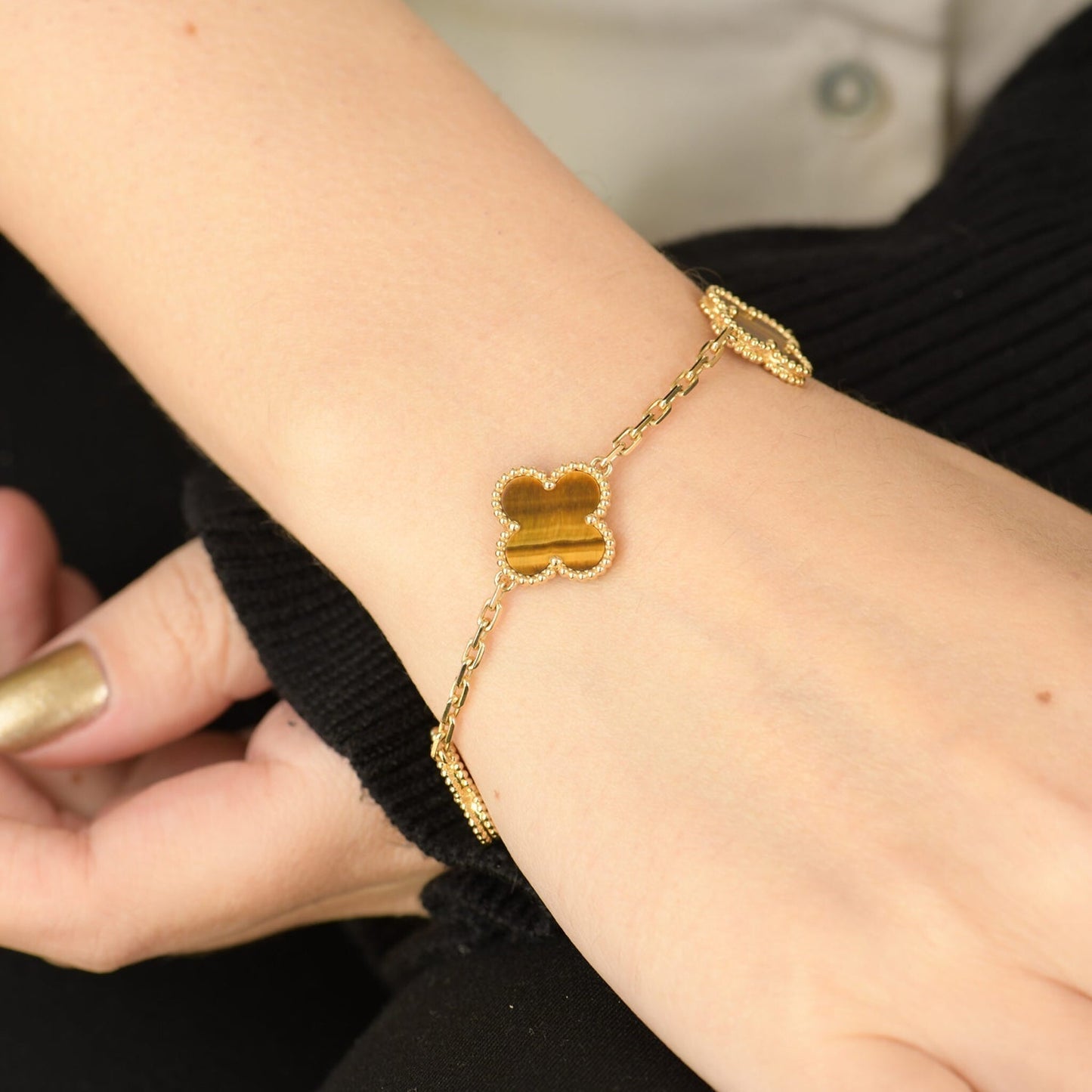 [Basjewels]CLOVER  5 MOTIFS TIGER EYE BRACELET