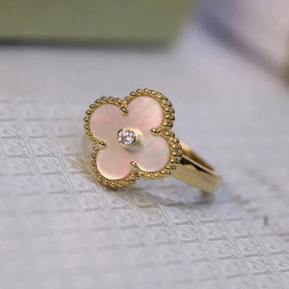 [Basjewels]CLOVER PINK MOP RING GOLD DIAMOND