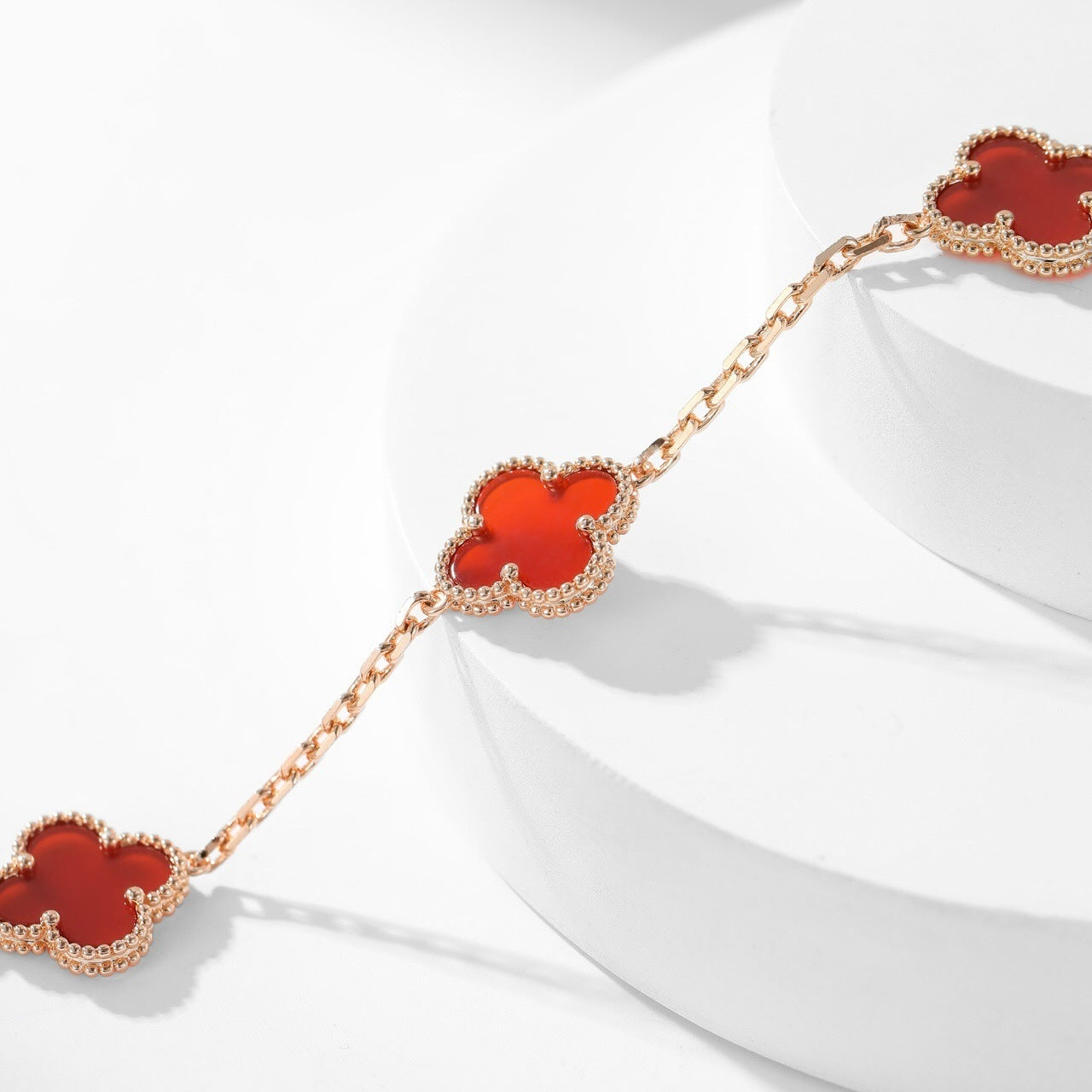 [Basjewels]CLOVER 10 MOTIFS CARNELIAN NECKLACE