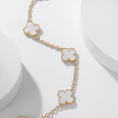 [Basjewels]CLOVER 10 MOTIFS WHITE MOTHER OF PEARL NECKLACE