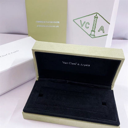 [Basjewels]VA CLOVER BRACELET NECKLACE RING BOX GIFT BAG