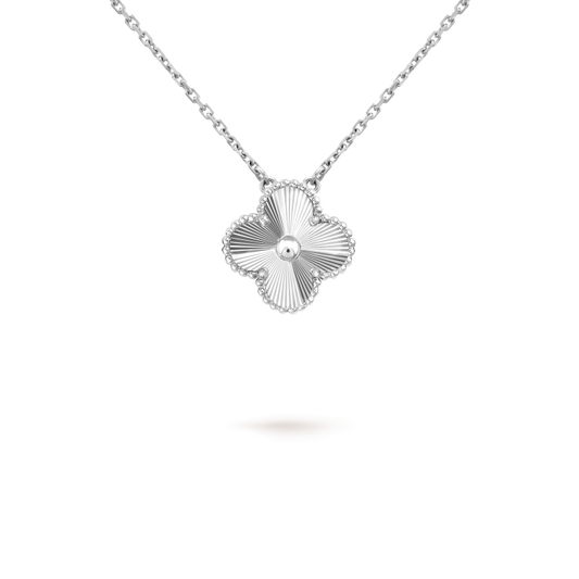 [Basjewels]CLOVER 15MM LASER NECKLACE SILVER