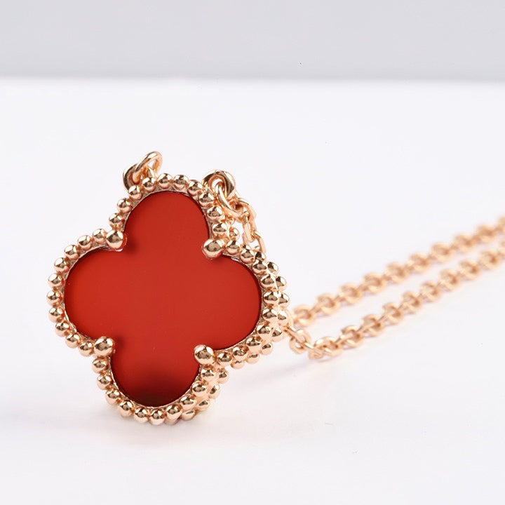 [Basjewels]CLOVER 15MM CARNELIAN SINGLE FLOWER NECKLACE