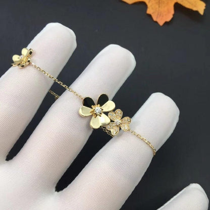 [Basjewels]FRIVOLE GOLD 5 FLOWERS BRACELET