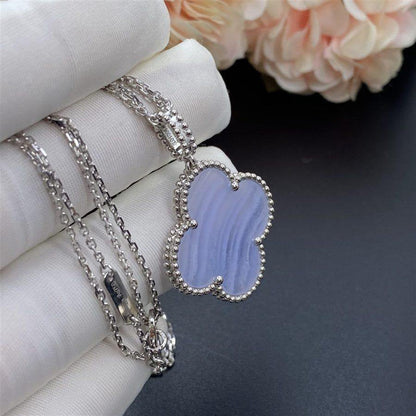 [Basjewels]CLOVER SILVER CHALCEDONY BIG CLOVER NECKLACE