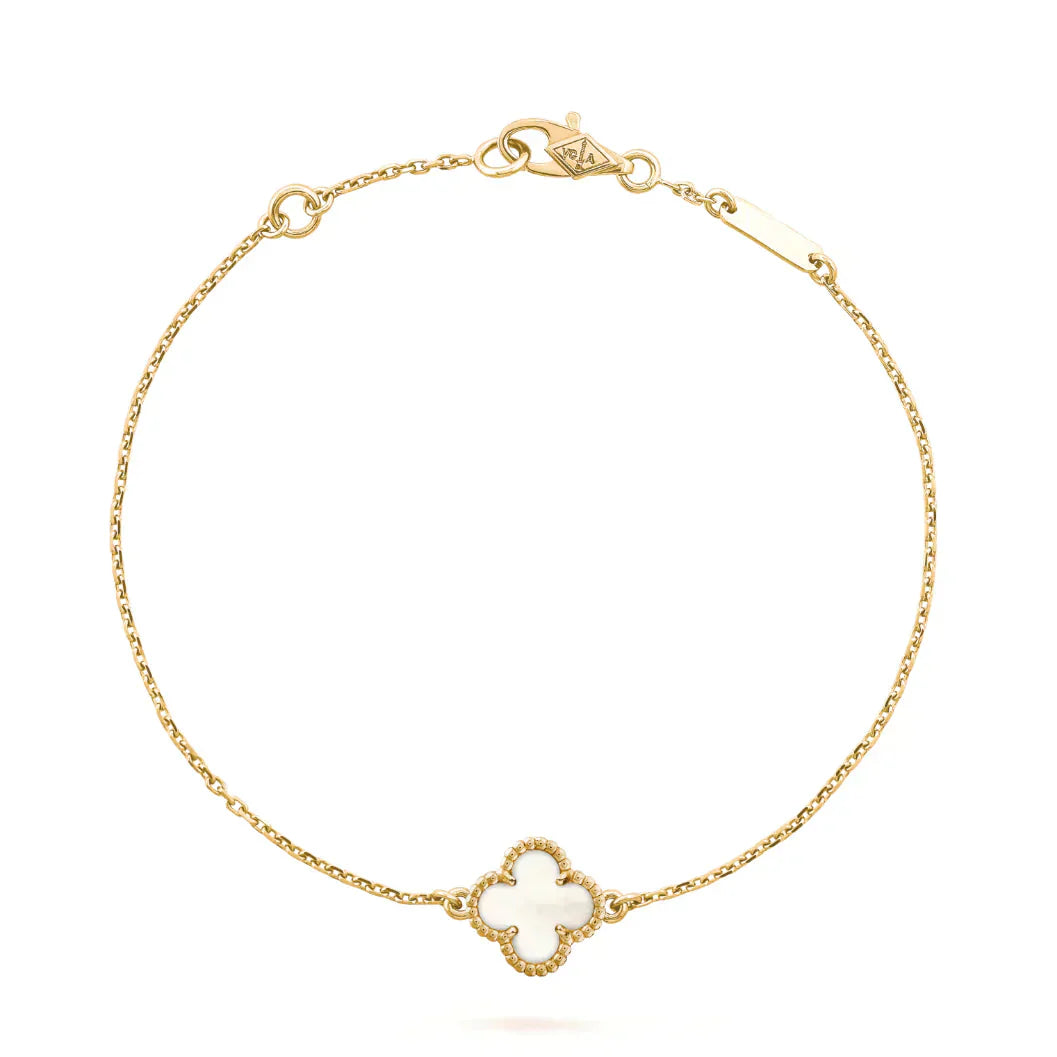 [Basjewels]CLOVER WHITE MOP SINGLE FLOWER BRACELET